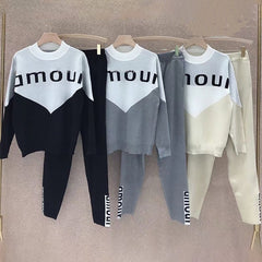 Knitted Panelled Letter Women Two Piece Set Pullover